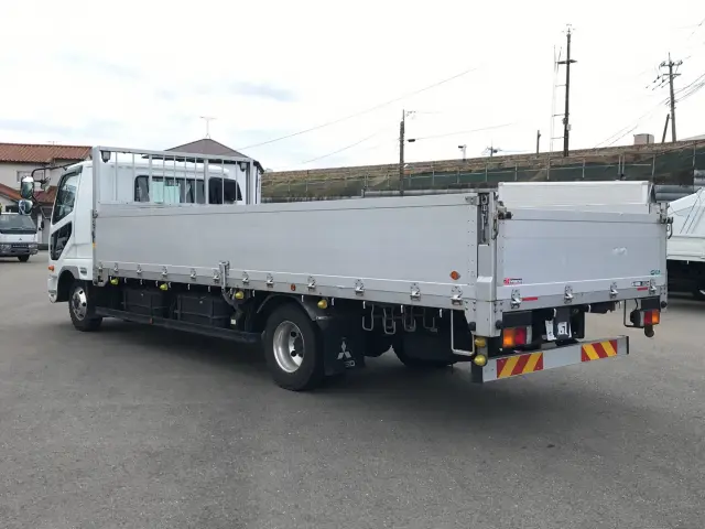 三菱 ファイター 2KG-FK62F(2WD)の写真4