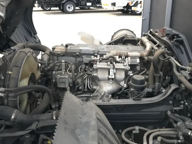 三菱 ファイター 2KG-FK62F(2WD)の写真15