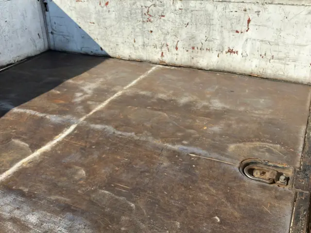 三菱 キャンター TKG-FEA50(2WD)の写真11