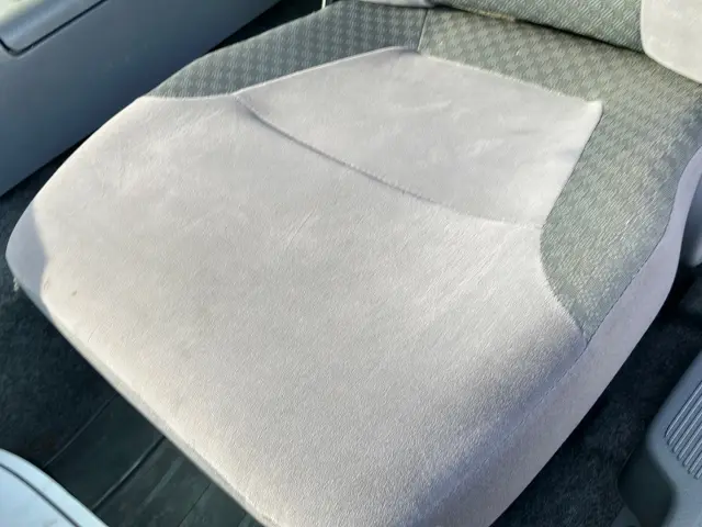 いすゞ フォワード TKG-FRR90S2(2WD)の写真17