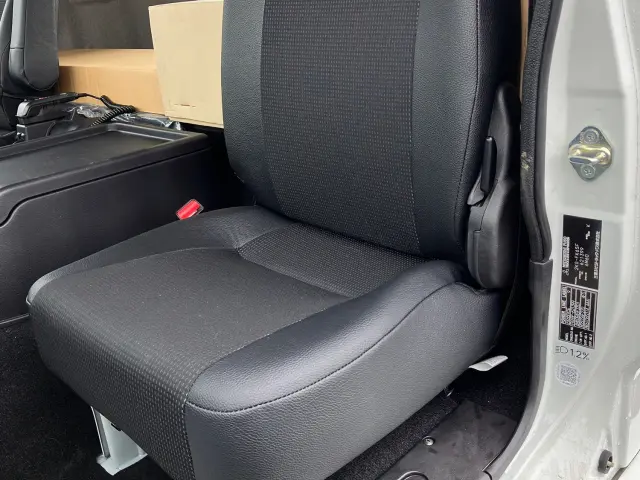 三菱 ファイター 2KG-FK65F(2WD)の写真18
