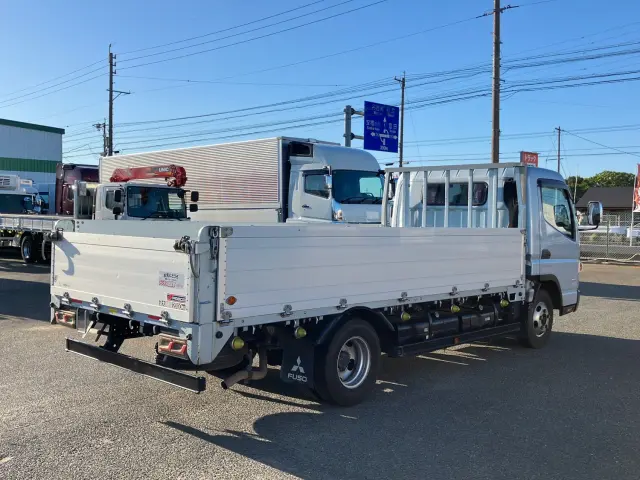 三菱 キャンター TPG-FEB20(2WD)の写真3