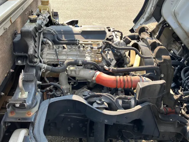 三菱 キャンター TPG-FBA50(2WD)の写真16