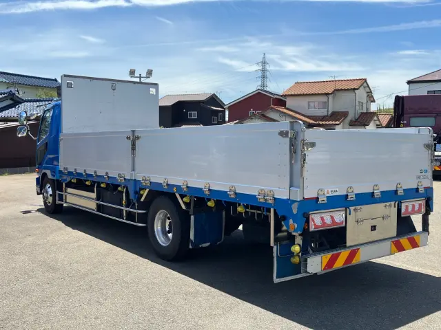 三菱 ファイター 2KG-FK65F(2WD)の写真4