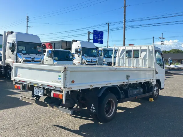 三菱 キャンター TKG-FEA50(2WD)の写真3