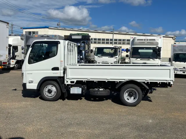 三菱 キャンター 2RG-FBA20(2WD)の写真5