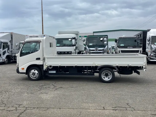 トヨタ ダイナ 2RG-XZC655(2WD)の写真5