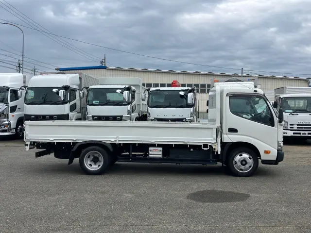 トヨタ ダイナ 2RG-XZC655(2WD)の写真6
