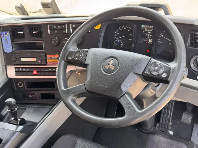 三菱 スーパーグレート 2PG-FY74HY(6x4)の写真21