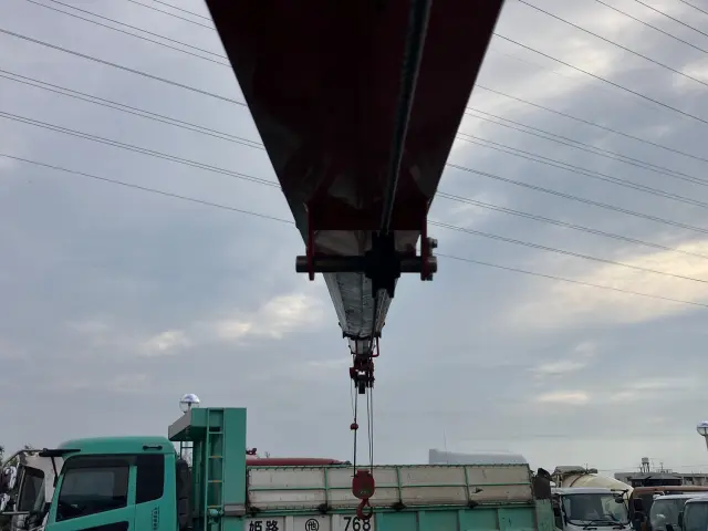 いすゞ エルフ 2RG-NMR88R(2WD)の写真12