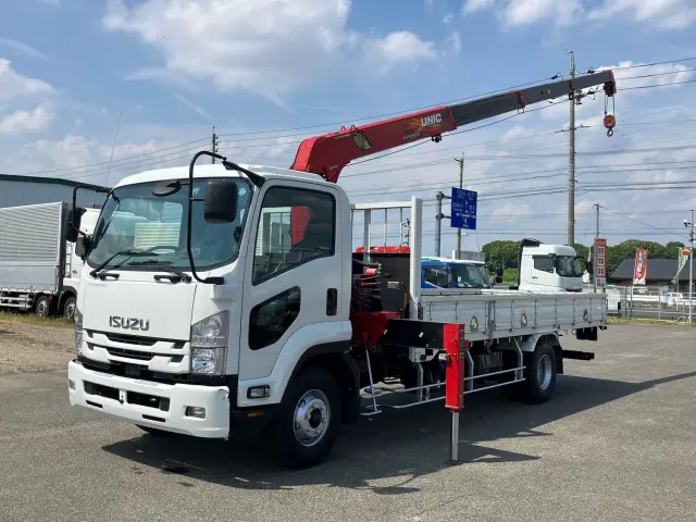 いすゞ フォワード 2PG-FRR90S1(2WD)の写真1