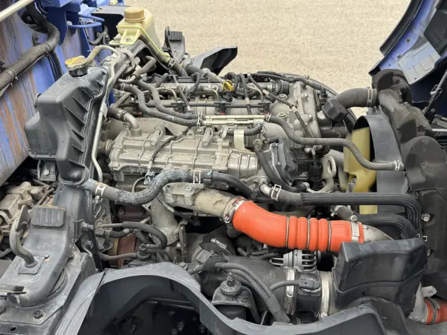 三菱 キャンター TKG-FEA50(2WD)の写真18