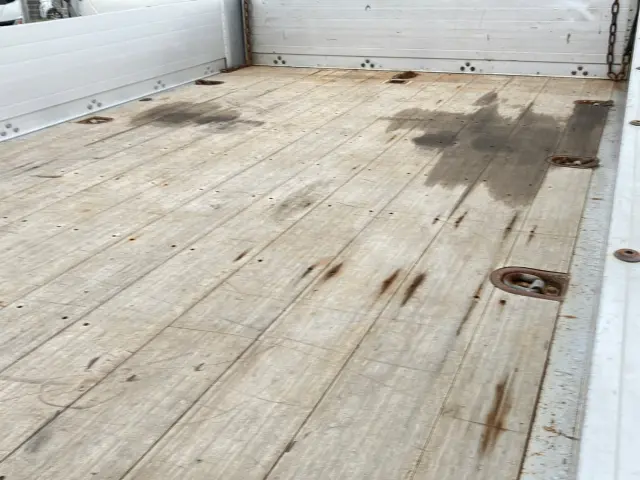 日野 プロフィア 2DG-FW1AHG(8x4)の写真9