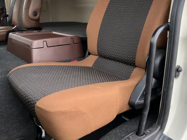 日野 プロフィア 2DG-FW1AHG(8x4)の写真20