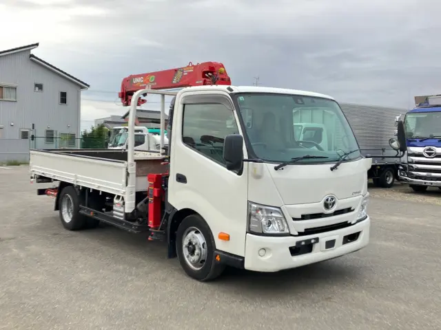 トヨタ ダイナ 2KG-XZU710(2WD)の写真2