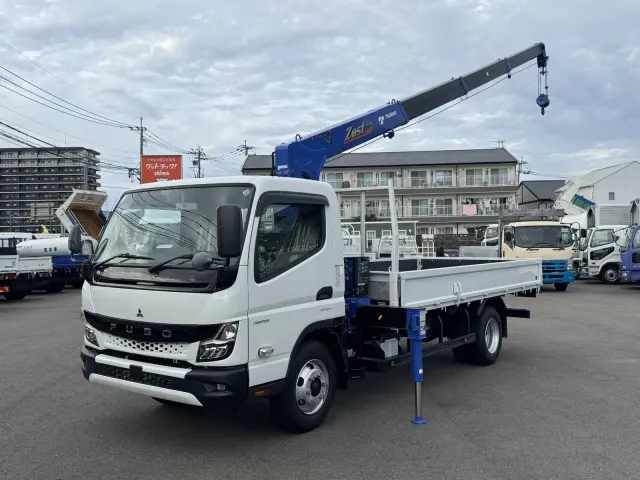 三菱 キャンター 2PG-FEB80(2WD)の写真1