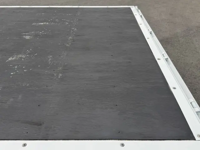 三菱 キャンター 2PG-FEB80(2WD)の写真9