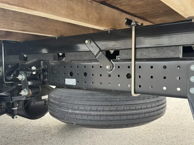 三菱 キャンター 2PG-FEB80(2WD)の写真14