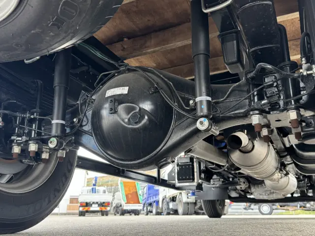 三菱 キャンター 2PG-FEB80(2WD)の写真16