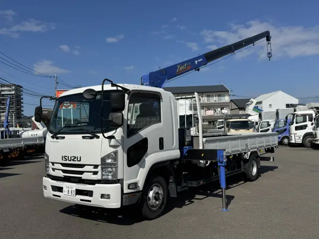 いすゞ フォワード 2PG-FRR90S2(2WD)の写真1