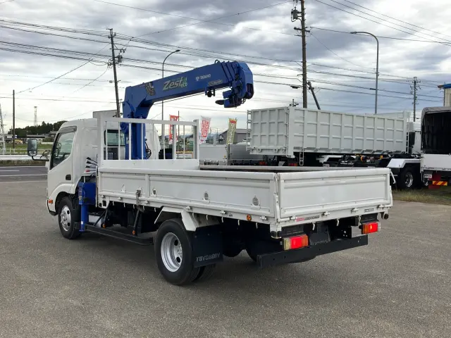 日野 デュトロ SKG-XZU650M(2WD)の写真4
