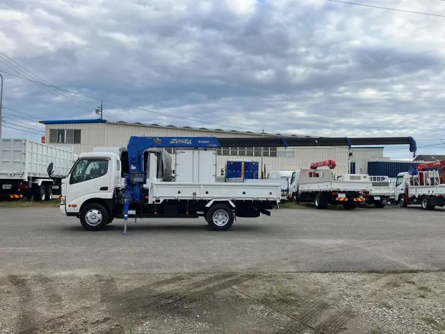 日野 デュトロ SKG-XZU650M(2WD)の写真5