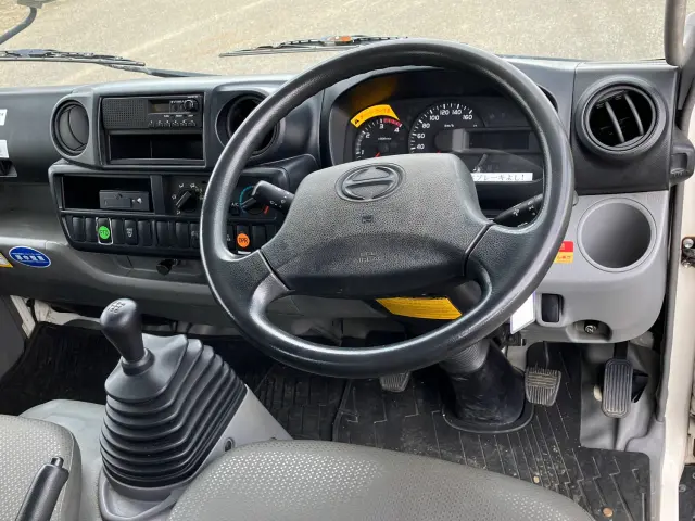 日野 デュトロ SKG-XZU650M(2WD)の写真21