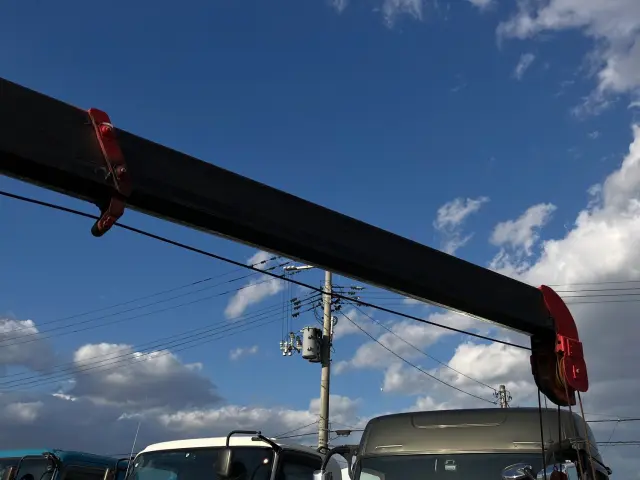 いすゞ フォワード 2PG-FRR90S1(2WD)の写真13