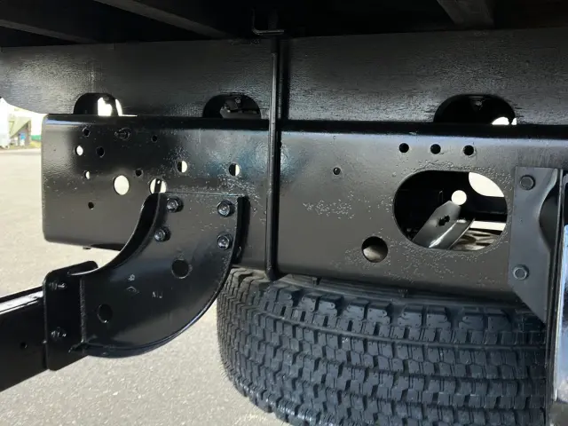 いすゞ フォワード 2PG-FRR90S1(2WD)の写真15