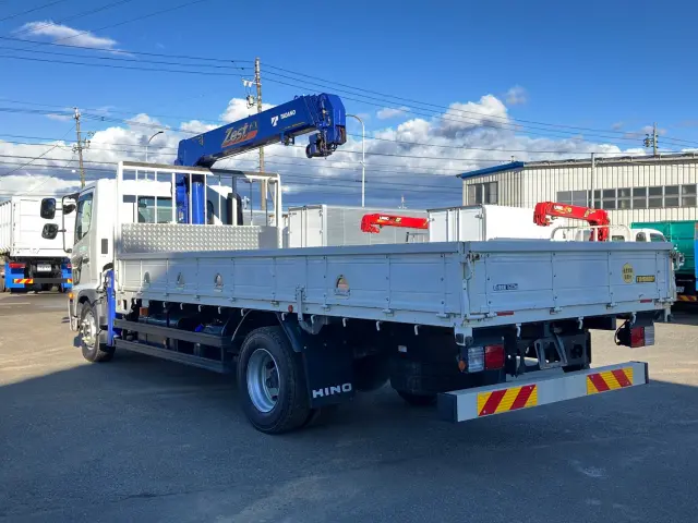 日野 レンジャー 2PG-FJ2ACA(2WD)の写真4