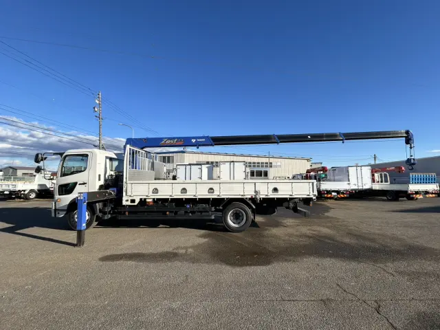 日野 レンジャー 2PG-FJ2ACA(2WD)の写真5