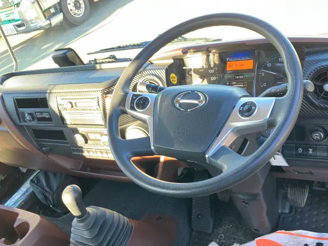 日野 レンジャー 2PG-FJ2ACA(2WD)の写真21