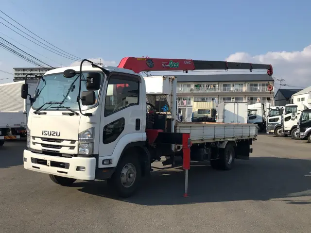 いすゞ フォワード TKG-FRR90S1(2WD)の写真1