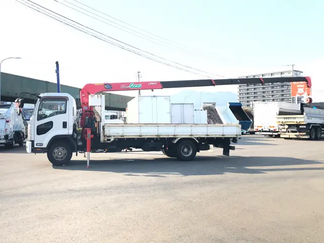 いすゞ フォワード TKG-FRR90S1(2WD)の写真5