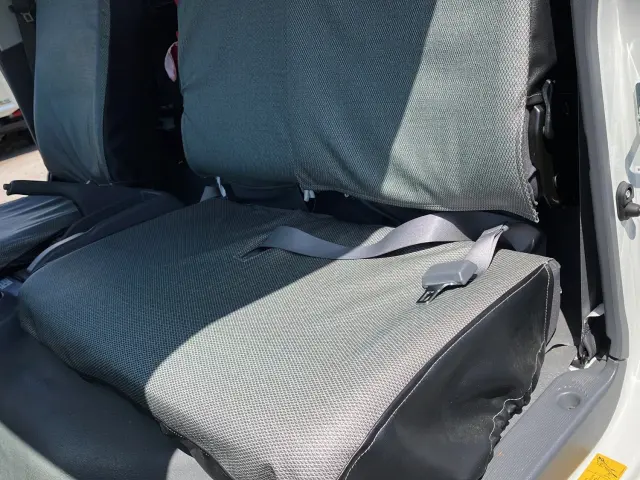 いすゞ エルフ TRG-NPR85AR(2WD)の写真20