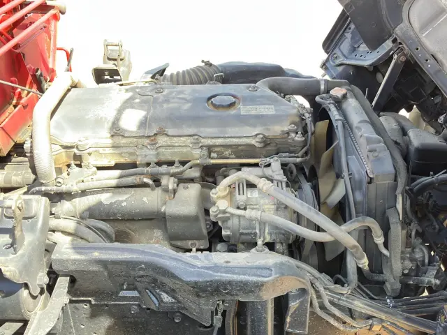 いすゞ エルフ KR-NKR81LR(2WD)の写真18