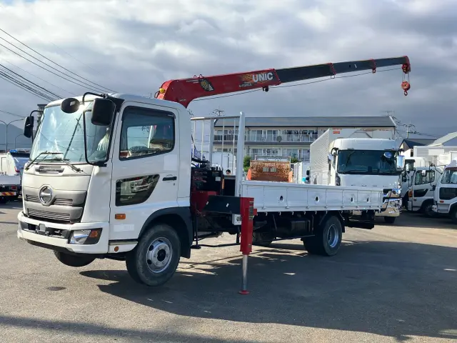 日野 レンジャー 2KG-FC2ABA(2WD)の写真1