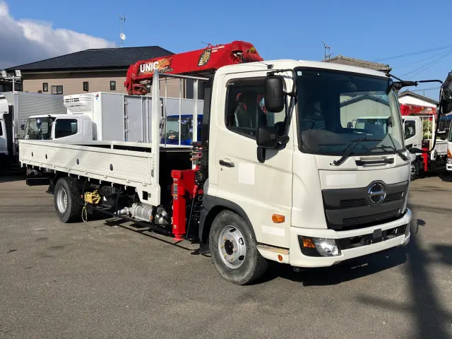 日野 レンジャー 2KG-FC2ABA(2WD)の写真2
