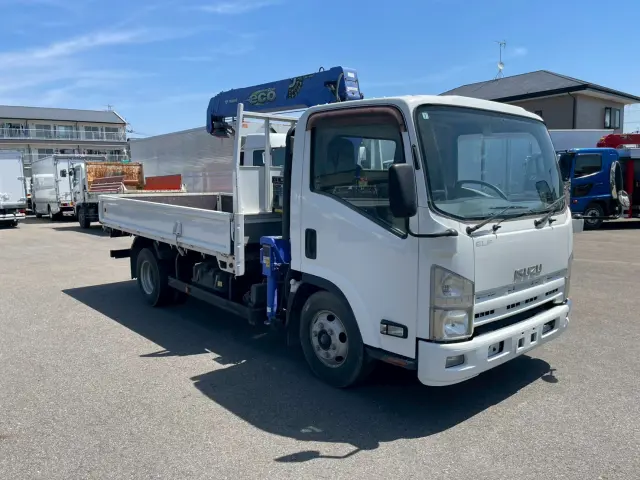 いすゞ エルフ TKG-NPR85AR(2WD)の写真2