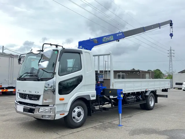 三菱 ファイター 2KG-FK62F(2WD)の写真1