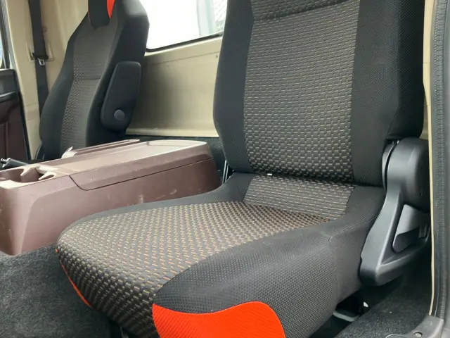 日野 レンジャー 2PG-FJ2ABA(2WD)の写真20