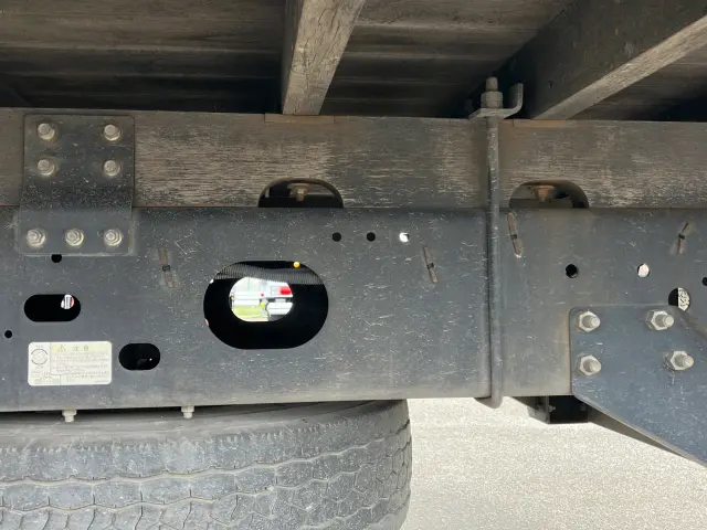 いすゞ フォワード TKG-FRR90S2(2WD)の写真14