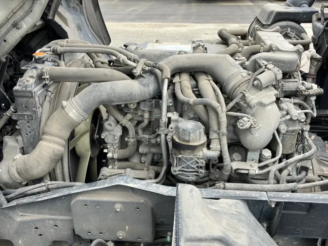 いすゞ フォワード TKG-FRR90S2(2WD)の写真17