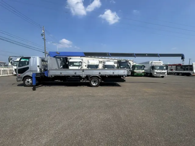 三菱 ファイター 2KG-FK61F(2WD)の写真5