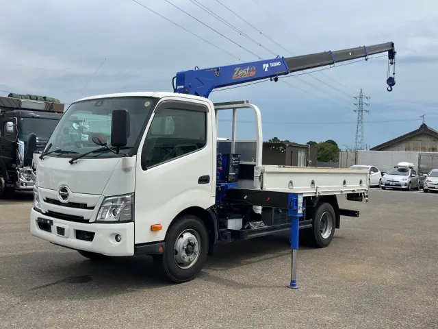 日野 デュトロ 2RG-XZU712M(2WD)の写真1