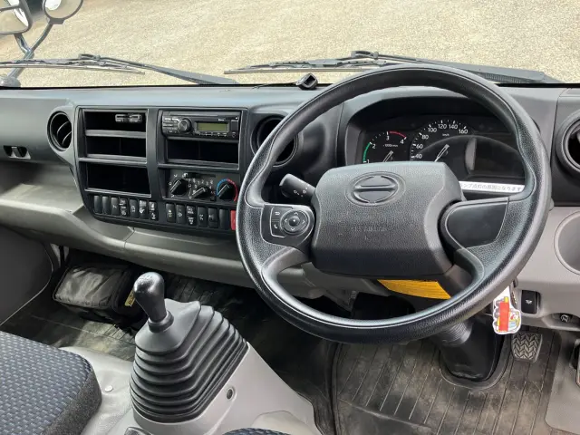 日野 デュトロ 2RG-XZU712M(2WD)の写真21
