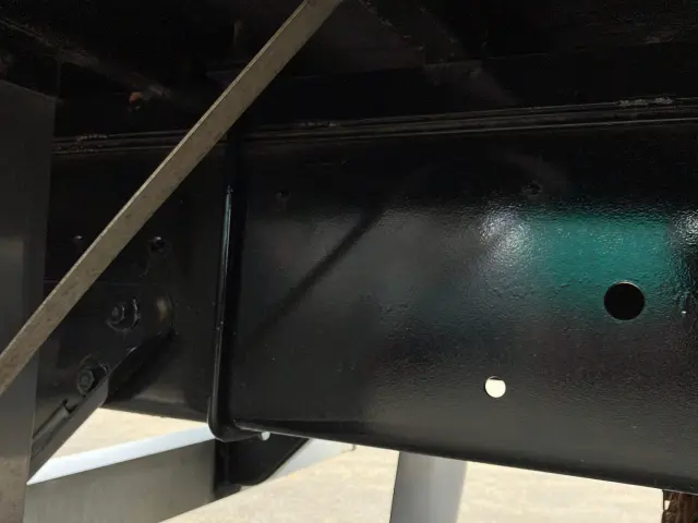 UD クオン QKG-CD5ZL(6x2)の写真15