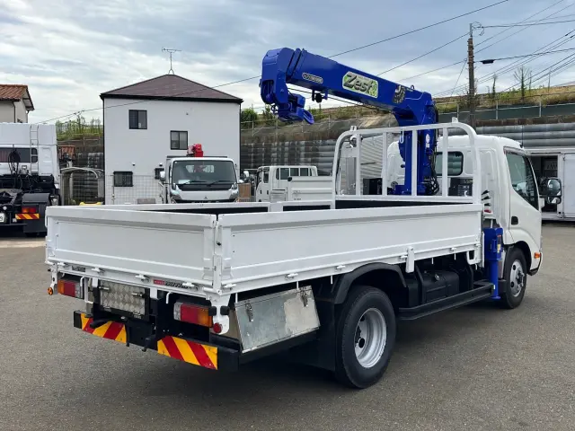 日野 デュトロ TKG-XZU695M(4WD)の写真3