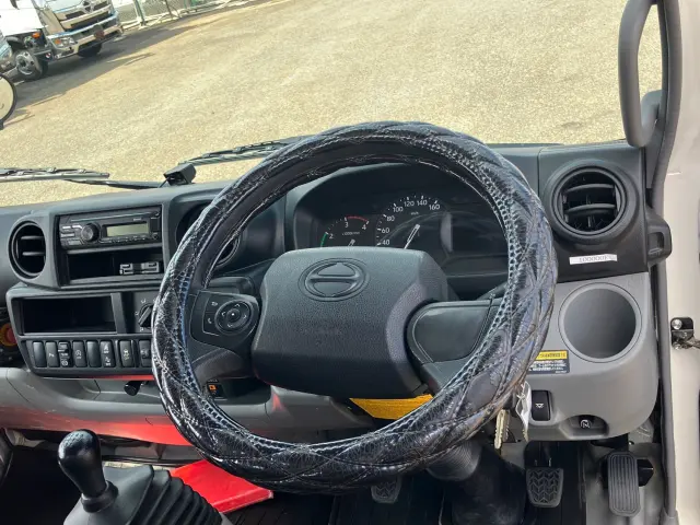 日野 デュトロ 2RG-XZU650M(2WD)の写真21