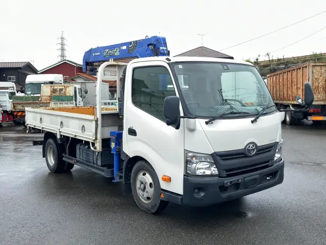 トヨタ ダイナ TKG-XZU710(2WD)の写真2